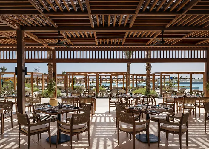 Hotel Jaz Elite Asteria 5*